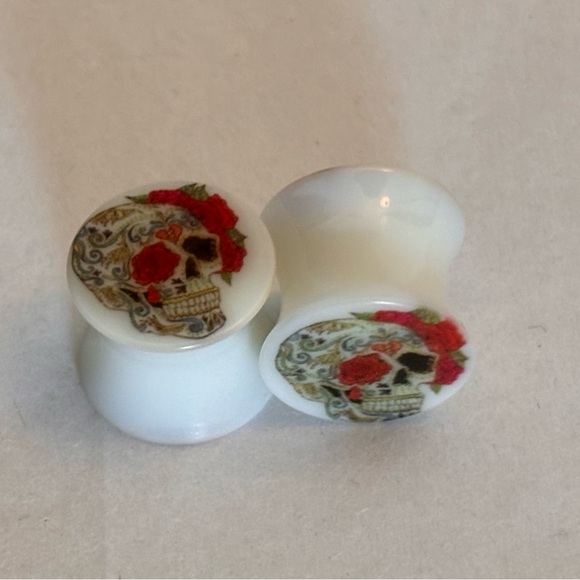 Glow in the Dark Sugar Skull with a Rose Plug Pair - Picture 7 of 7